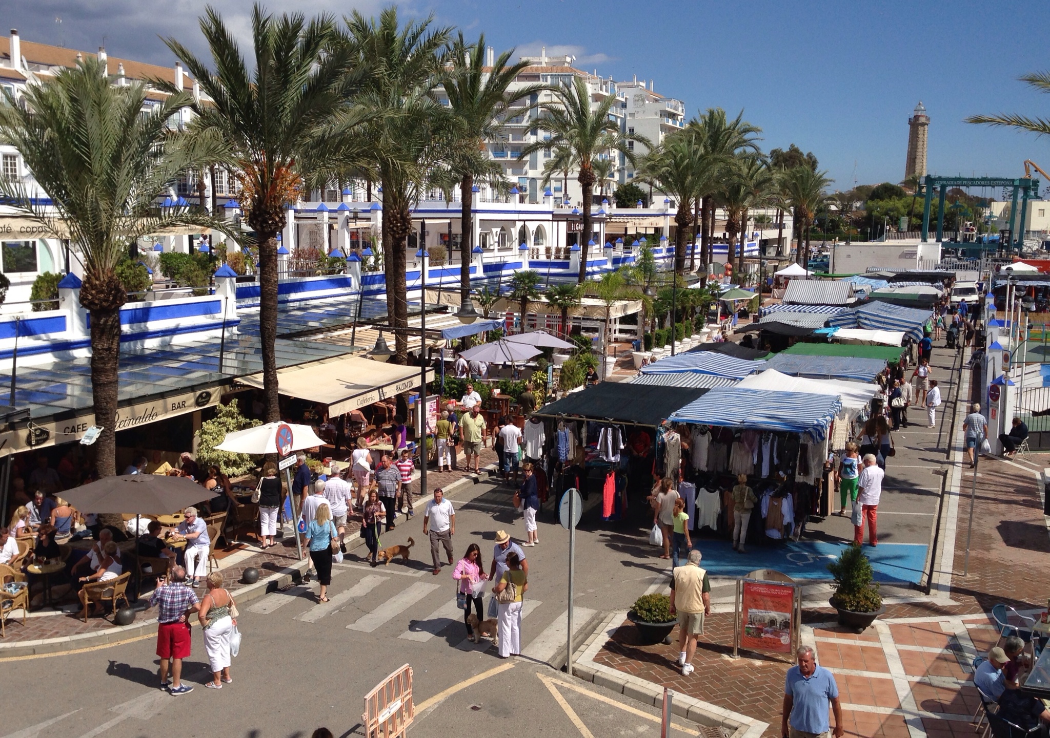 Estepona Port >JAG Holiday Apartments